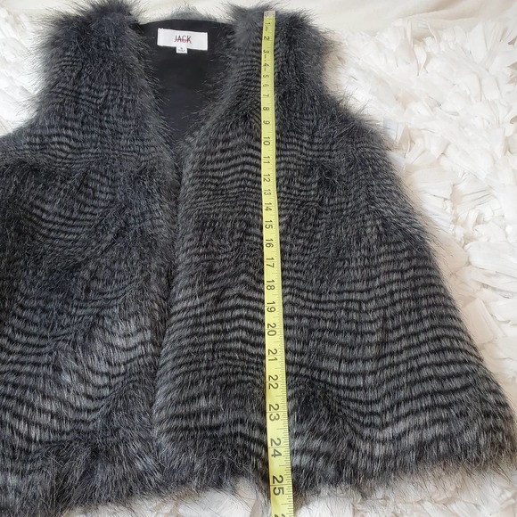 JACK | BB DAKOTA FAUX FUR STRIPED GRAY VEST ACRYLIC BLEND WOMEN'S SIZE SMALL - Picture 10 of 11